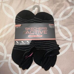 Sketchers Socks